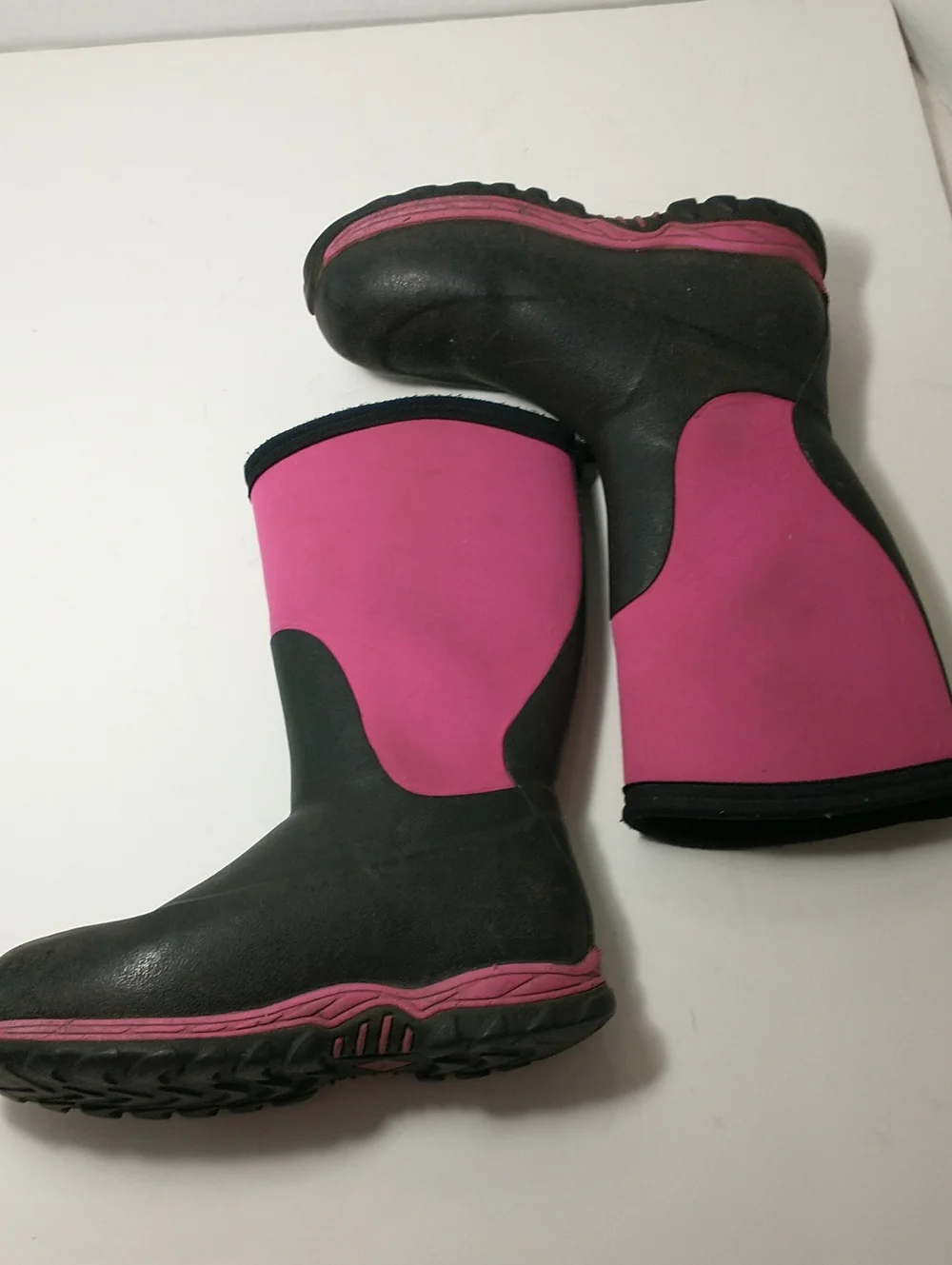 Kids Muck Boots Insulated Waterproof Winter Boots, Pink, Black,‎ Size 3